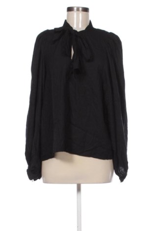 Bluzka damska Pia Tjelta, Rozmiar M, Kolor Czarny, Cena 1 114,83 zł