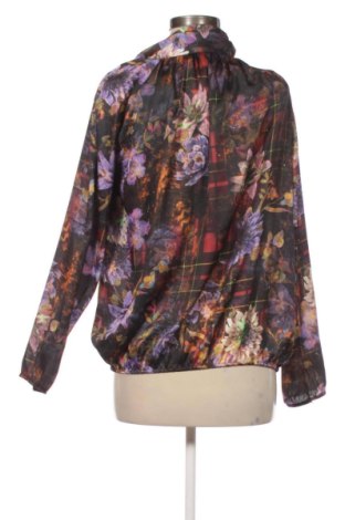Дамска блуза Unbranded, Размер XL, Цвят Многоцветен, Цена 10,22 €