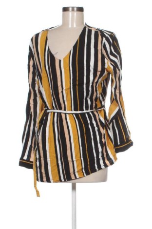 Дамска блуза Unbranded, Размер M, Цвят Многоцветен, Цена 10,22 €
