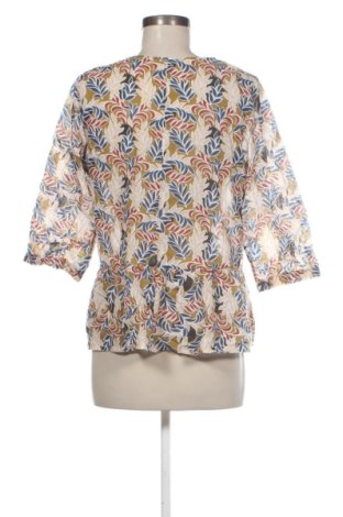 Дамска блуза Unbranded, Размер M, Цвят Многоцветен, Цена 10,22 €