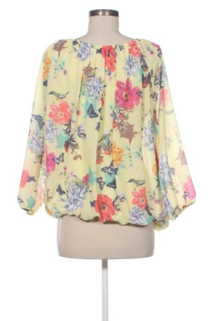Дамска блуза Unbranded, Размер M, Цвят Многоцветен, Цена 10,22 €