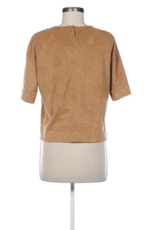 Дамска блуза Uniqlo, Размер M, Цвят Кафяв, Цена 14,00 €