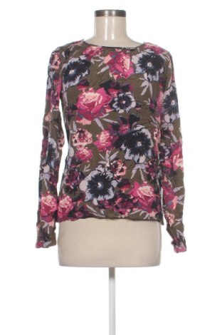 Dámská halenka VILA, Velikost S, Barva Vícebarevné, Cena  309,00 Kč