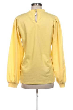 Γυναικεία μπλούζα VRS Woman, Μέγεθος L, Χρώμα Κίτρινο, Τιμή 10,00 €