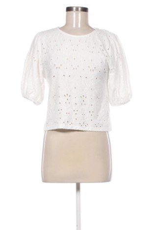 Damen Shirt Zara, Größe M, Farbe Weiß, Preis 10,17 €