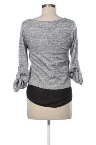 Női blúz Zebra, Méret XS, Szín Szürke, Ár 4 042 Ft