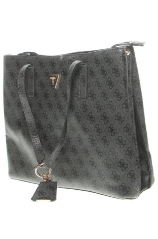 Dámská kabelka  Guess, Barva Vícebarevné, Cena  2 799,00 Kč