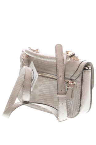 Дамска чанта Guess, Цвят Екрю, Цена 138,04 €