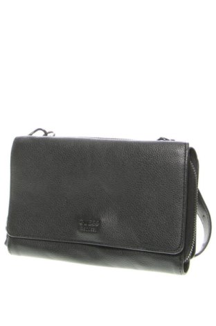 Női táska Guess, Szín Fekete, Ár 46 819 Ft