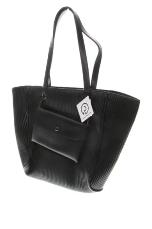 Damska torebka Laura Ashley, Kolor Czarny, Cena 176,83 zł