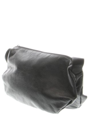 Γυναικεία τσάντα Mandarina Duck, Χρώμα Μαύρο, Τιμή 136,96 €