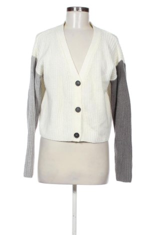 Dámsky kardigán Pretty Little Thing, Velikost S, Barva Bílá, Cena  425,00 Kč
