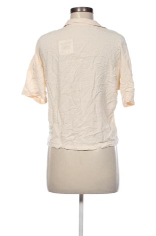 Дамска риза Cropp, Размер M, Цвят Екрю, Цена 17,35 €