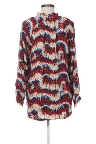 Дамска риза NEW COLLECTION, Размер L, Цвят Многоцветен, Цена 20,90 €