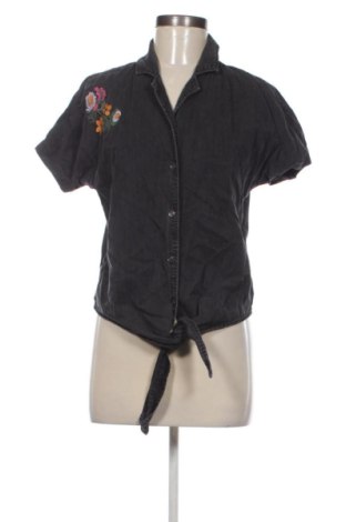 Дамска риза Noisy May, Размер M, Цвят Сив, Цена 17,46 €