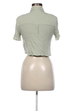 Дамска риза Stradivarius, Размер S, Цвят Зелен, Цена 13,29 €