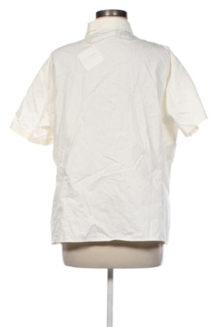 Дамска риза Unbranded, Размер XXL, Цвят Екрю, Цена 12,77 €