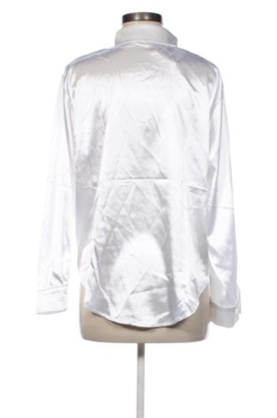 Дамска риза Unbranded, Размер M, Цвят Бял, Цена 13,00 €
