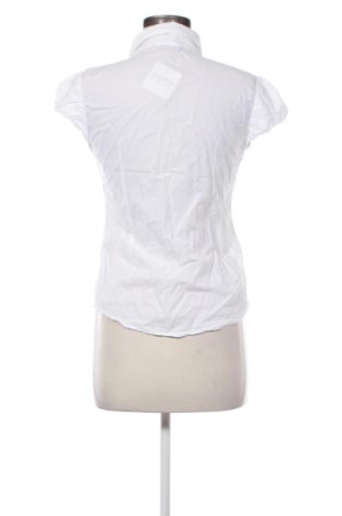 Дамска риза Unbranded, Размер M, Цвят Бял, Цена 13,00 €