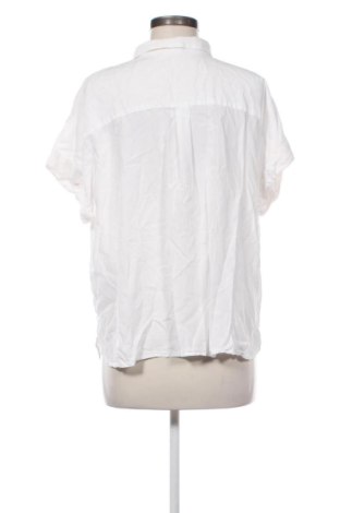 Дамска риза Unbranded, Размер M, Цвят Бял, Цена 23,79 €