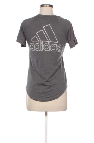 Damski T-shirt Adidas, Rozmiar XS, Kolor Szary, Cena 72,99 zł