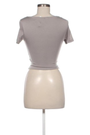 Дамска тениска Amisu, Размер S, Цвят Сив, Цена 9,20 €