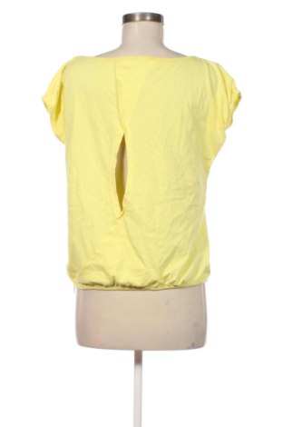 Γυναικείο t-shirt Crivit, Μέγεθος M, Χρώμα Κίτρινο, Τιμή 10,99 €