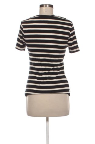 Damski T-shirt Fb Sister, Rozmiar M, Kolor Kolorowy, Cena 45,99 zł