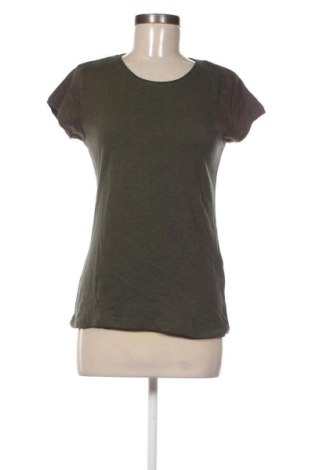 Γυναικείο t-shirt Fb Sister, Μέγεθος M, Χρώμα Πράσινο, Τιμή 10,99 €