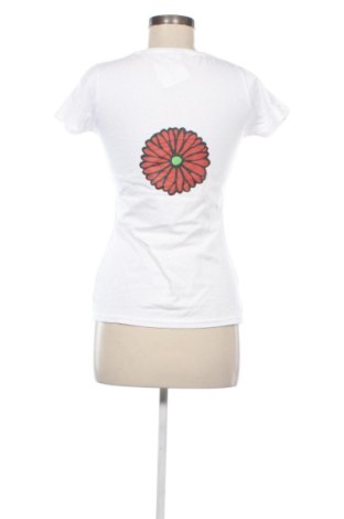 Γυναικείο t-shirt Fruit Of The Loom, Μέγεθος S, Χρώμα Λευκό, Τιμή 8,99 €