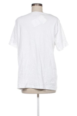 Γυναικείο t-shirt G.W., Μέγεθος XXL, Χρώμα Λευκό, Τιμή 37,99 €