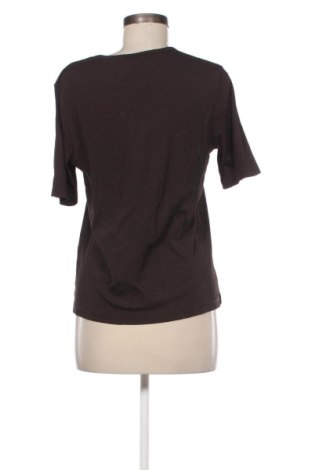 Γυναικείο t-shirt Giorgio, Μέγεθος XL, Χρώμα Καφέ, Τιμή 8,99 €