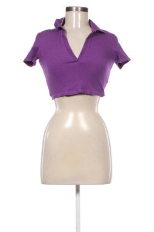 Γυναικείο t-shirt Monki, Μέγεθος S, Χρώμα Βιολετί, Τιμή 9,99 €