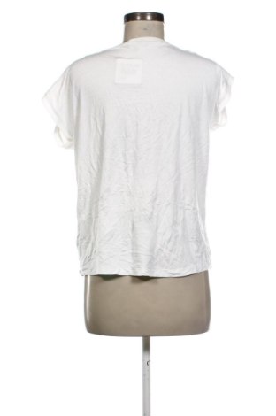 Γυναικείο t-shirt More & More, Μέγεθος M, Χρώμα Λευκό, Τιμή 16,99 €