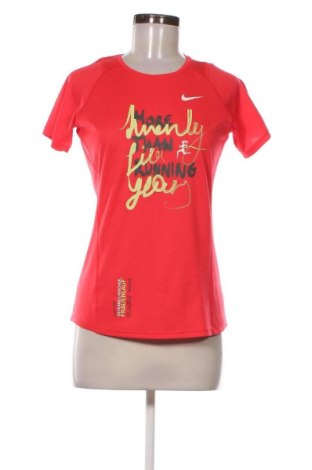Γυναικείο t-shirt Nike, Μέγεθος M, Χρώμα Κόκκινο, Τιμή 16,99 €