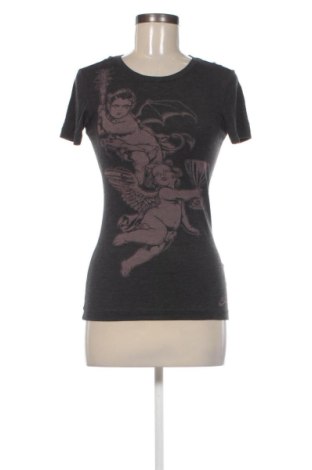 Dámske tričko Nike, Veľkosť XS, Farba Viacfarebná, Cena  16,95 €