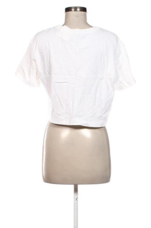 Дамска тениска Nike, Размер M, Цвят Бял, Цена 14,00 €