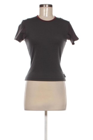 Dámske tričko Nike, Veľkosť M, Farba Sivá, Cena  14,00 €