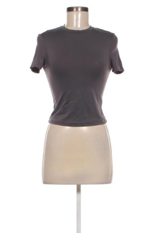 Дамска тениска SHEIN, Размер XS, Цвят Сив, Цена 9,20 €