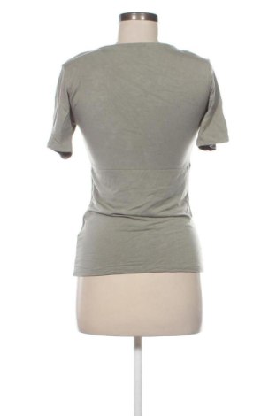 Дамска тениска Unbranded, Размер M, Цвят Зелен, Цена 9,20 €