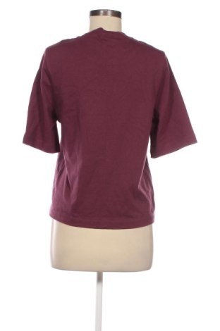 Damski T-shirt United Colors Of Benetton, Rozmiar M, Kolor Fioletowy, Cena 48,23 zł