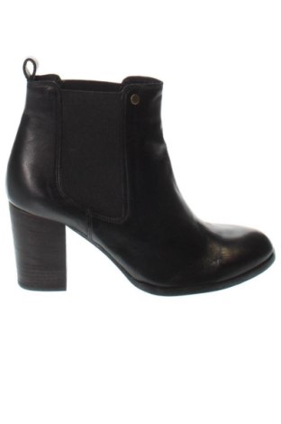 Γυναικεία μποτάκια Barbour, Μέγεθος 37, Χρώμα Μαύρο, Τιμή 244,99 €