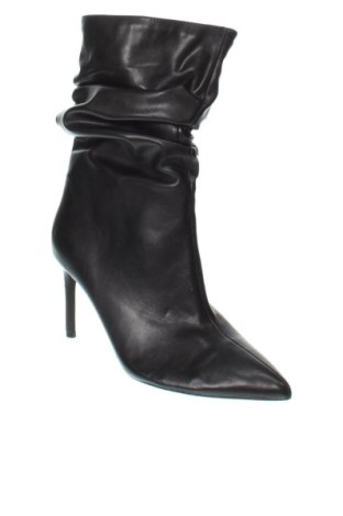 Dámské boty  Bershka, Velikost 40, Barva Černá, Cena  1 169,00 Kč