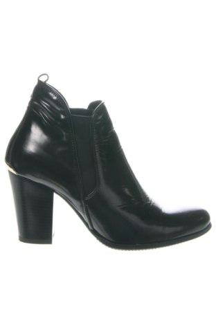 Dámské boty  Lasocki, Velikost 40, Barva Černá, Cena  2 029,00 Kč