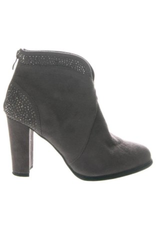Γυναικεία μποτάκια Lisa-W, Μέγεθος 38, Χρώμα Γκρί, Τιμή 32,00 €