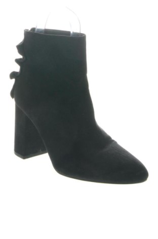 Dámské boty  Pull&Bear, Velikost 37, Barva Černá, Cena  913,00 Kč