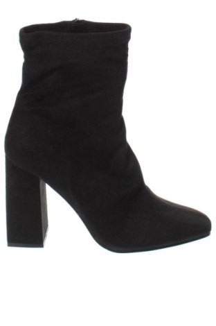 Botine de damă Steve Madden, Mărime 43, Culoare Negru, Preț 559,99 Lei
