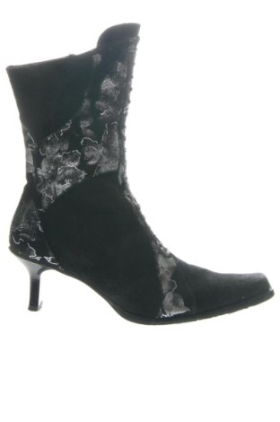 Botine de damă Unbranded, Mărime 38, Culoare Multicolor, Preț 269,21 Lei