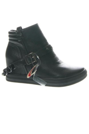 Női bokacsizma Unbranded, Méret 39, Szín Fekete, Ár 16 269 Ft