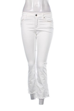 Дамски дънки Bella, Размер M, Цвят Екрю, Цена 15,33 €